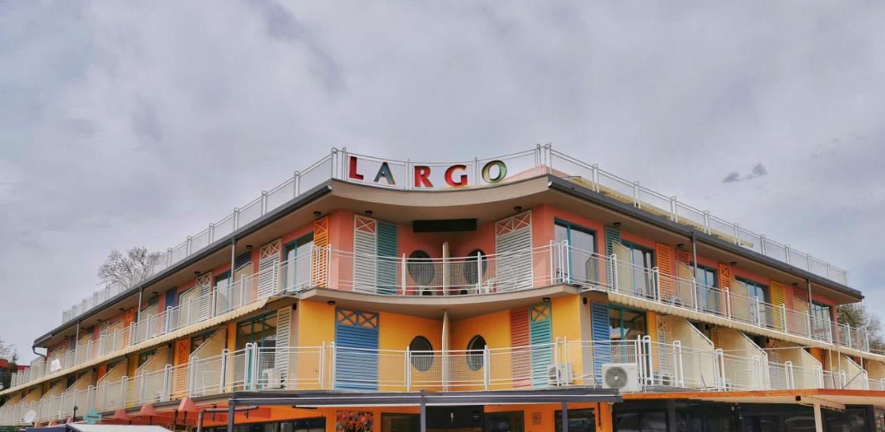 Hotel Largo Beach Slantschew brjag Exterior foto